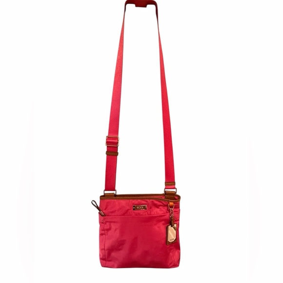 🩷TUMI Hot Pink & Brown Leather Women's Crossbody Bag. Lots of storage! - Picture 12 of 16